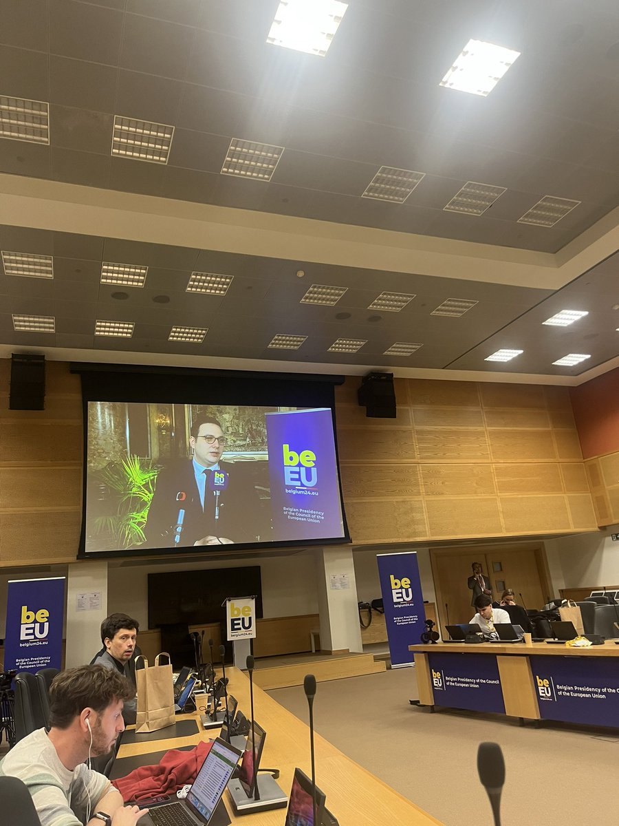 Tesa1111's tweet photo. Dnes v paláci Egmont…o Ukrajině, Blízkém východě, Africe i Turecku…#ctk #brusel #gymnich #jsmetu https://t.co/H8D1yUskDu
