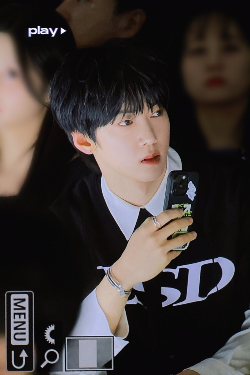 play_nkd's tweet photo. 240203 24 F/W SFW ULKIN 
#앰퍼샌드원 #AMPERSANDONE 
#KAMDEN #나캠든 #나두빈 https://t.co/Eut1NmcChe