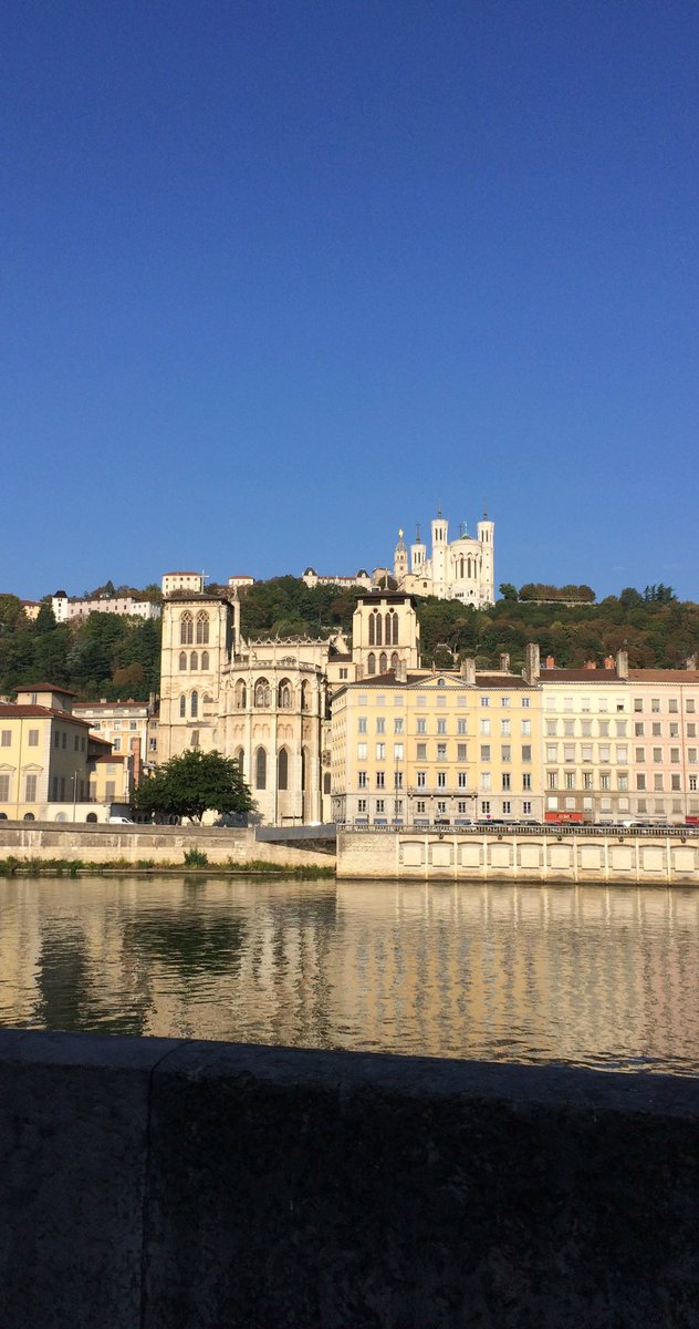 DfsStubbs's tweet image. Ville très agréable ! Je m’en manque.