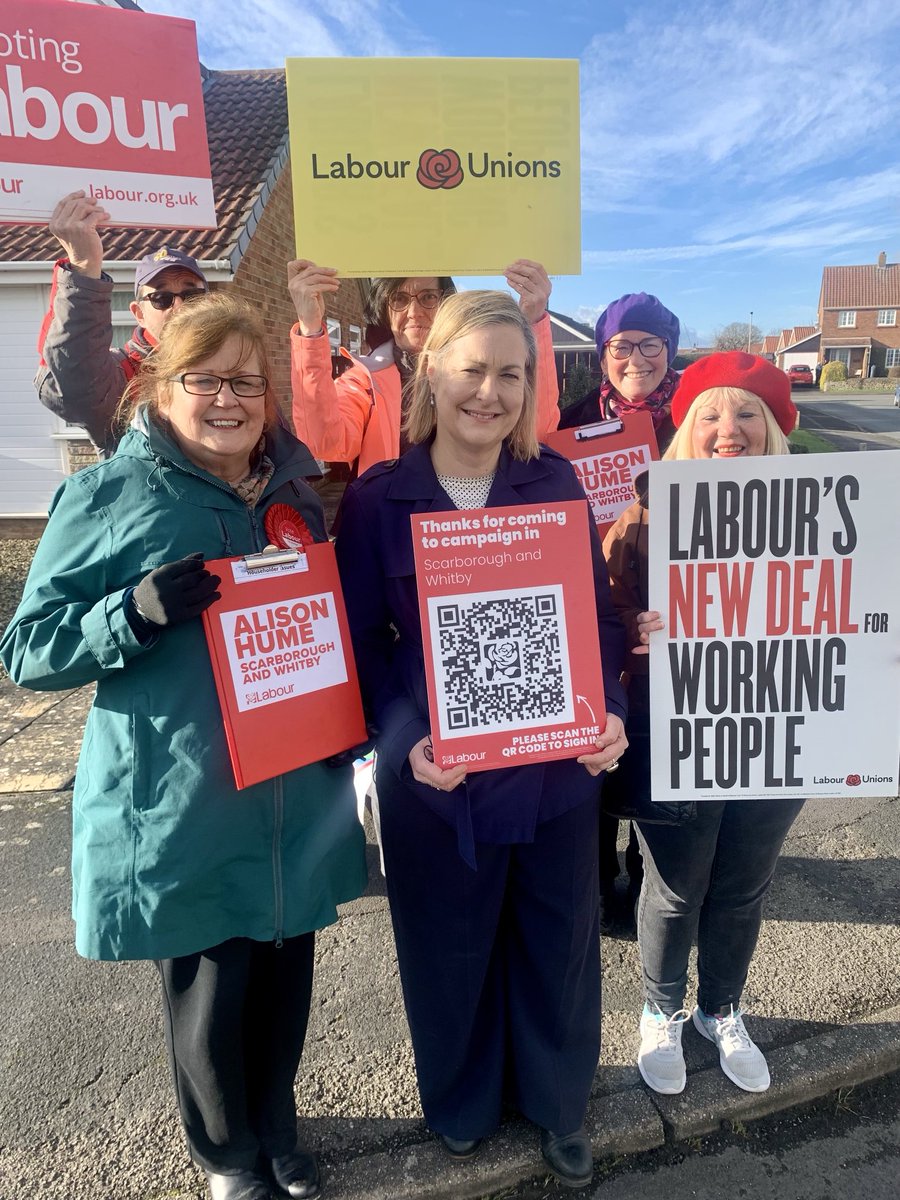 MsAlisonHume's tweet image. Out in sunny #Scarborough telling voters about Labour’s New Deal for working people &amp;amp; our plans to create a Britain that works for working people. ⁦@labourunionsuk⁩ #NewDeal #makeworkpay