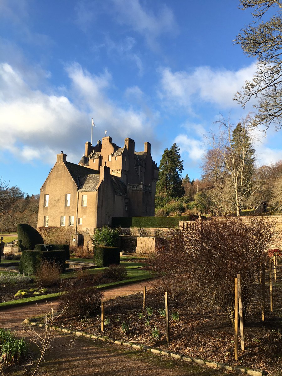 Glorious morning for the Arboricultural Association Scottish Conference at Crathes Castle.