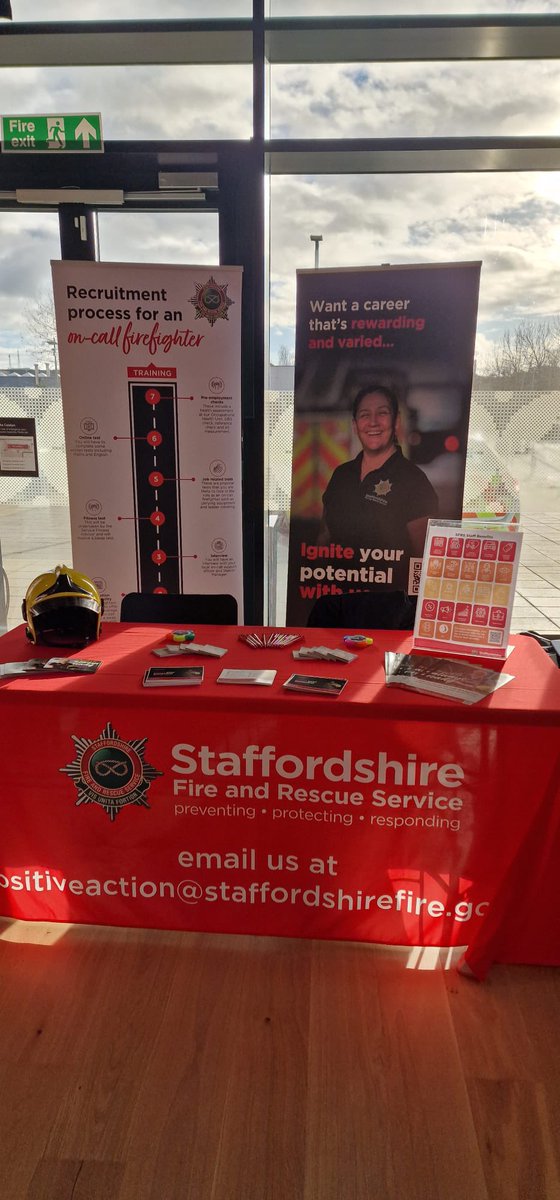 Today @StaffsFire are @StaffsUni #apprenticeship fair 2024 discussing #careers in the #fireservice #students #notjustajob #investment #firefighter #positiveaction @SFRSPosAction