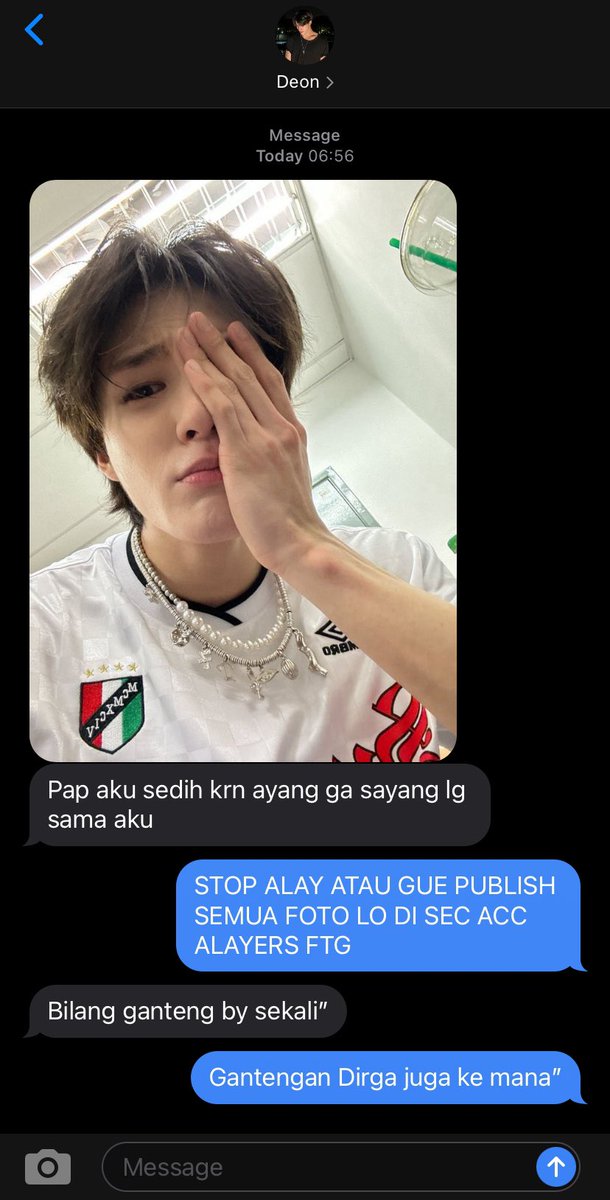 rievrain's tweet photo. Gengsi setinggi harapan orang tua
:: jeno few tweets au

#AWC29dayschallenge #arcturuschallengeday3 
#AWCfebruari2024 https://t.co/IZ0sDTdpfT