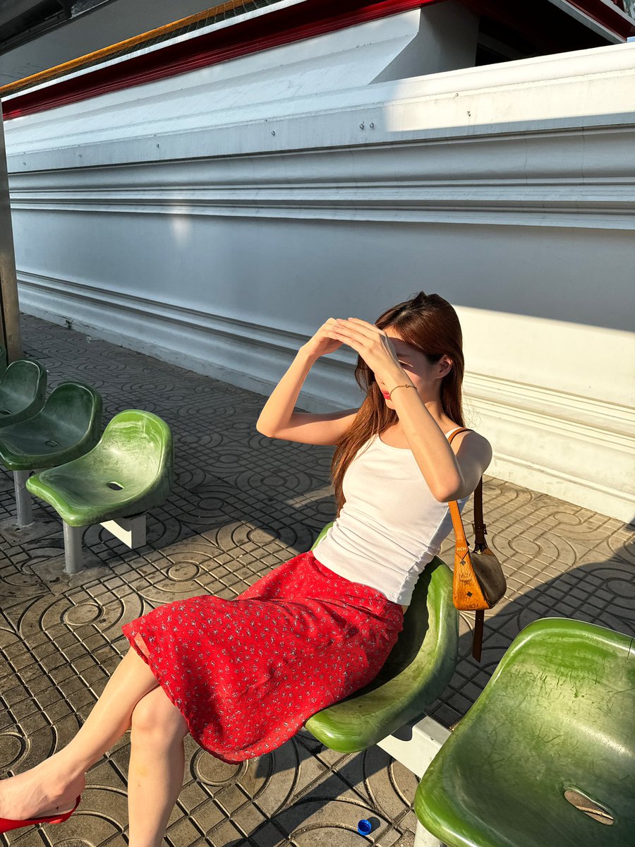 loverrukk's tweet photo. A day in Wat Pho BKK☀️ https://t.co/7SyiOl2NSs