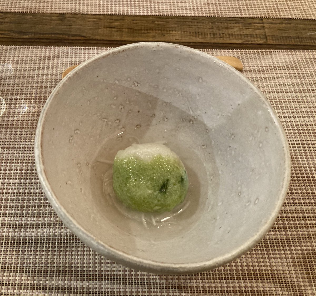 lPKeLzKbCzPO2GF's tweet image. 可愛いデザート❣️
ヒデ友さん送別ランチでした
でも、主役が体調不良で欠席
なんてこった😆
＃西城秀樹
＃lecocon（ル　ココン）