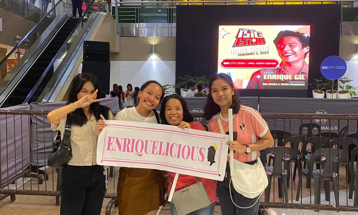ENRIQUE_LICIOUS's tweet photo. Super happy for our Cebu Chapter. Alam naming namiss nyo ng bongga si Quen.

Thank you Cebuanos for the warm welcome! Paniguradong ramdam na ramdam ni Quen ang pagmamahal nyong lahat! ❤️

#EnriqueGil https://t.co/wmWFxQwqlP