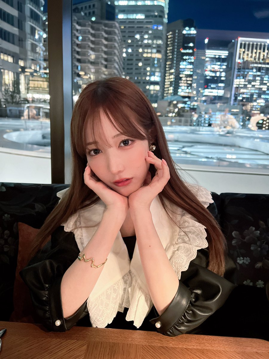 konankoyoiOA's tweet photo. じーっ👀 https://t.co/GyaIsUzJhw