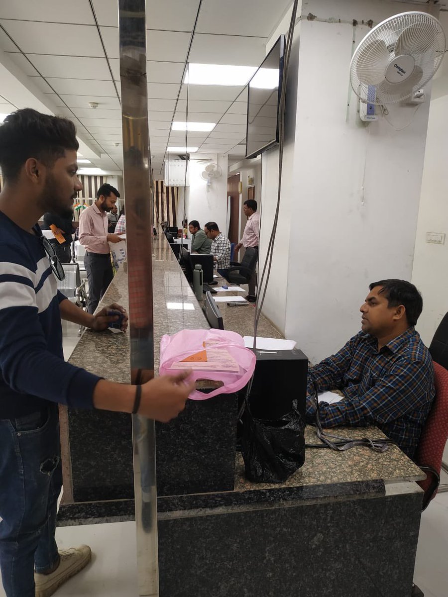 #TeamRPOAhmedabad organised a Passport Adalat by inviting around 1500 applicants to represent their long pending applications. The back office also disposed of over 2000 other files during the working Saturday.