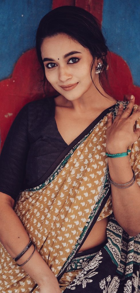 GFaN8KTWwAAnbWW?format=jpg&name=medium