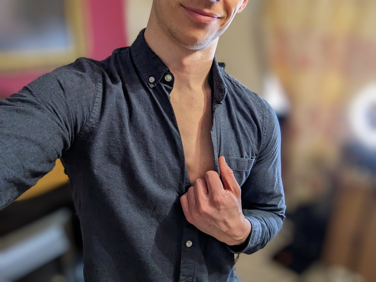 strippedbackfit's tweet photo. If you've missed my streams lately, then don't worry, because I'll be streaming for most of today. Come and join me 😏

https://t.co/BeOwxYt5iH https://t.co/O8qQIUnsRc