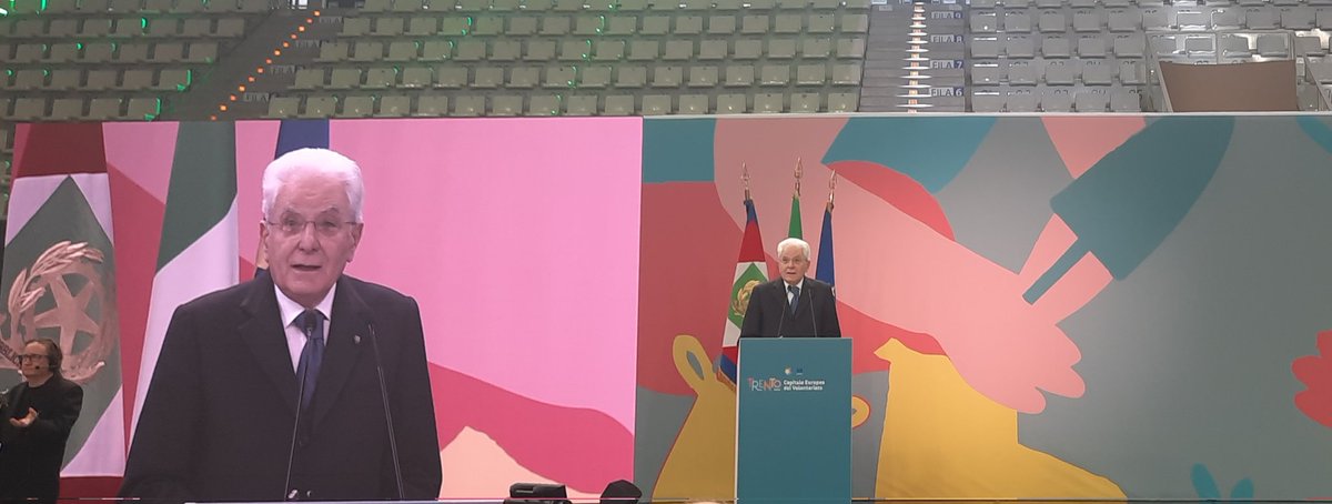 Ci ho creduto e ci ho lavorato tanto. Da assessore comunale, ci ho messo tutto ciò che sono riuscita a dare. Oggi, ascoltare #Mattarella, è una grande emozione e, se posso, anche una grande soddisfazione.
#Trento è la #capitaleeuropea del #volontariato. <a href="/csv/">CSV</a>