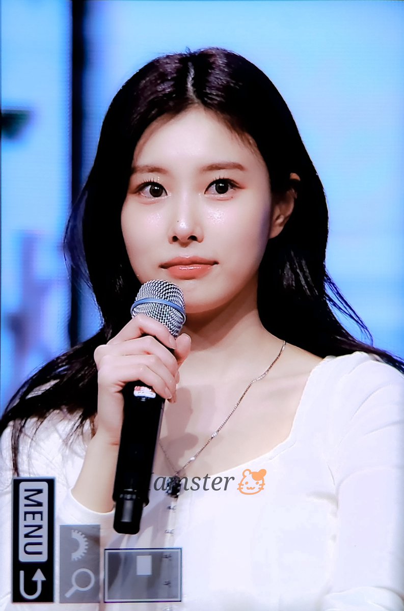 hamster705's tweet photo. 240203　Ⅲ

#강혜원 #Kanghyewon https://t.co/7d2Oe25qRu