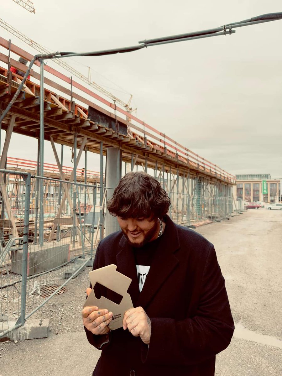 **NEW SINGLE &amp; No1 ALBUM  ALERT** Please can you play <a href="/JamesArthur23/">James Arthur</a> new single 'Bitter Sweet Love' your listeners are going to love it **HIS OFFICIAL No1 ALBUM OUT NOW**
 <a href="/BBCRadio2/">BBC Radio 2</a> <a href="/VirginRadioUK/">Virgin Radio UK</a> <a href="/CapitalEastMids/">Capital East Mids</a> <a href="/thisisheart/">Heart</a> <a href="/CapitalOfficial/">Capital</a> <a href="/1LIVE/">1LIVE</a> <a href="/magicfm/">Magic Radio</a> <a href="/BBCR1/">BBC Radio 1</a> <a href="/hitsradiouk/">Hits Radio</a>