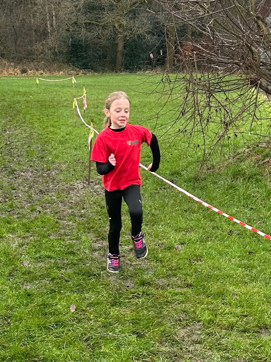 Congratulations to our runners this morning. Isabella missed the Y3/4 girls’ race but, undeterred, ran in the boys’ race instead. Super effort from both. #believe #achieve <a href="/TraffordSSP/">Trafford SSP</a> 🏃🏻 🏃‍♀️ <a href="/MancHarriers/">Manchester Harriers</a>