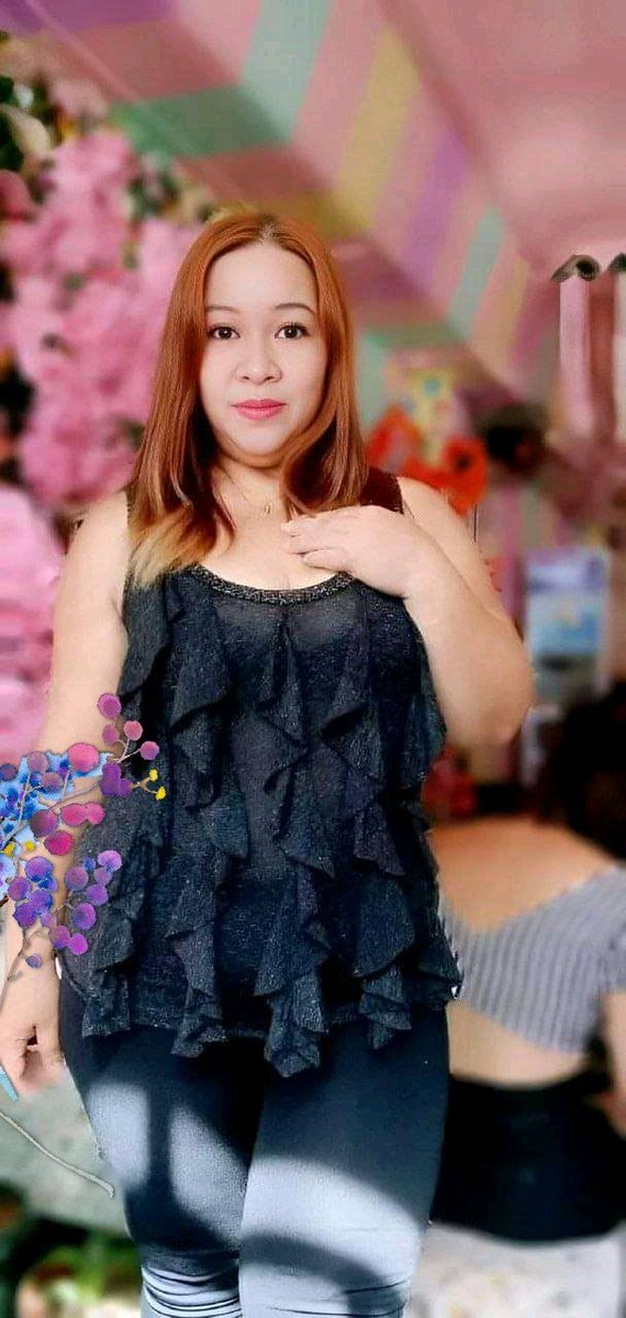 Don’t look for titles and positions to feel good about yourself. You don’t need a title to do what you’ve been called to do.
#BlessWeekend
#SaturdayVibes