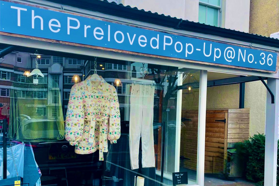 The month of PreLove. New pop-up in Raynes Park #Wimbledon 💙ladywimbledon.com/2024/02/the-pr…