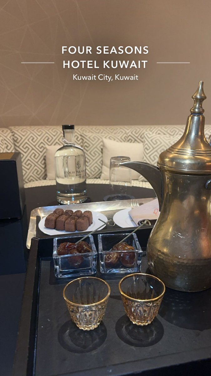 Cyperist's tweet photo. -
لا عيال ولا مدام ولا وظيفة
اتقهوى وانتظر يوم القيامة (: https://t.co/LAKr7xxdV8