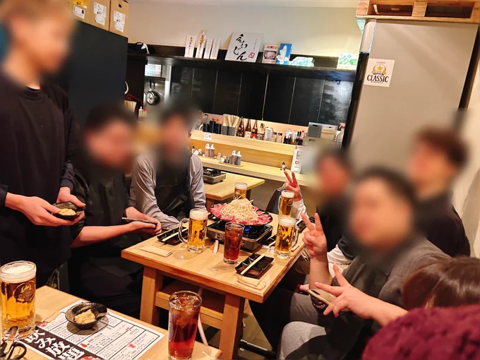北海道勢とジンギスカン食べる、めっちゃ美味しい 