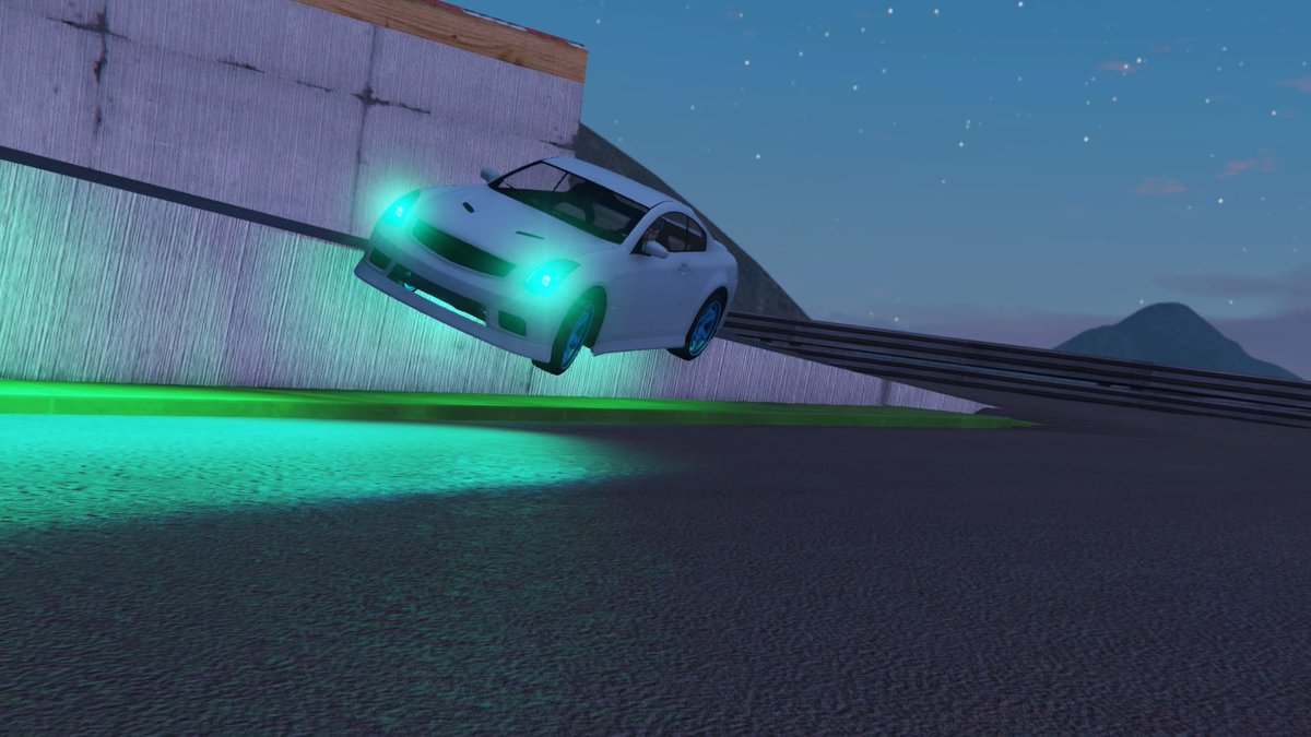 Poruki0818's tweet photo. #GTAOnline 
ヘアピン多めの短い往復峠を作ってみました https://t.co/rbKynH0RSL