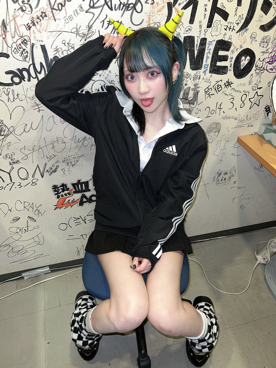 NARUMIN_com's tweet photo. 節分！！！！鬼よりもきしょ男を退治する人生 https://t.co/oqXsrTViJ1