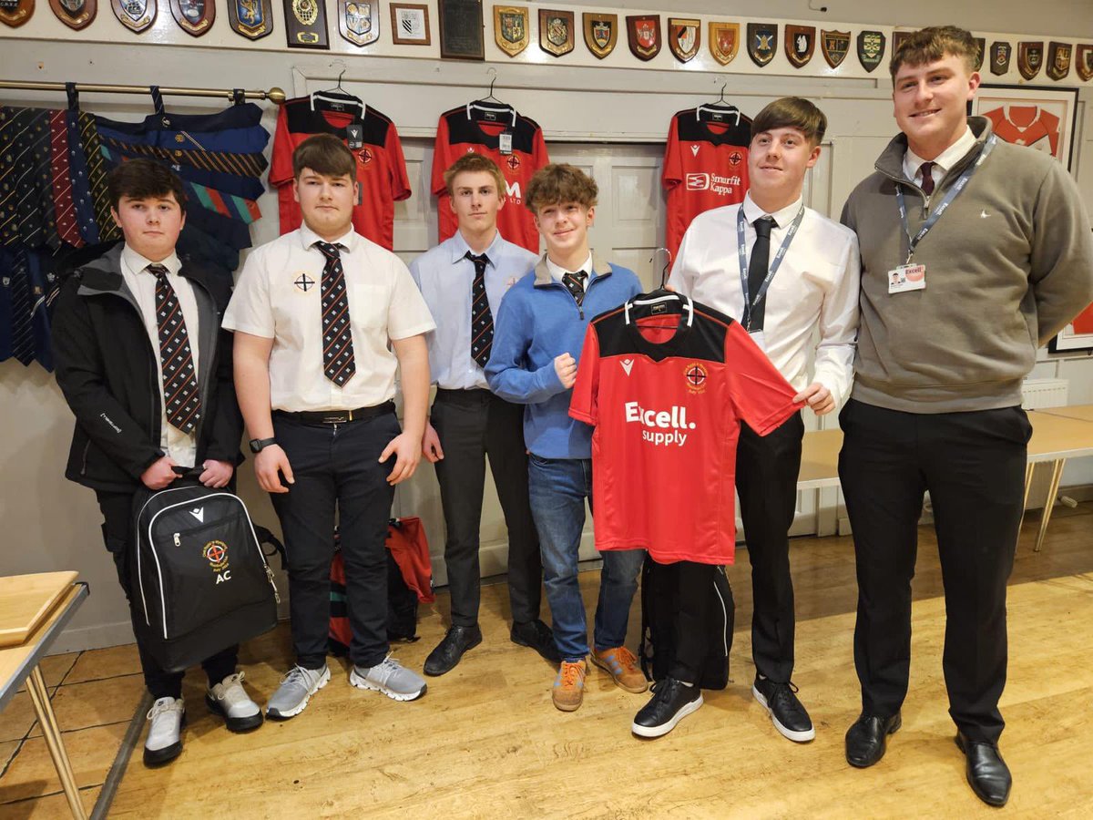 moldrfc's tweet photo. Mold RFC U16s were delighted to receive their new kit prior to touring Parma in Feb. Huge thanks to everyone who supported our fund raising 🤝– do you think they look good?

ICam engineering
@MacronWrexham 
@smurfitkappa 
@ExcellSupply 
@PRSTelecom 
@KingspanIns_UK https://t.co/AT2DxYSrmn