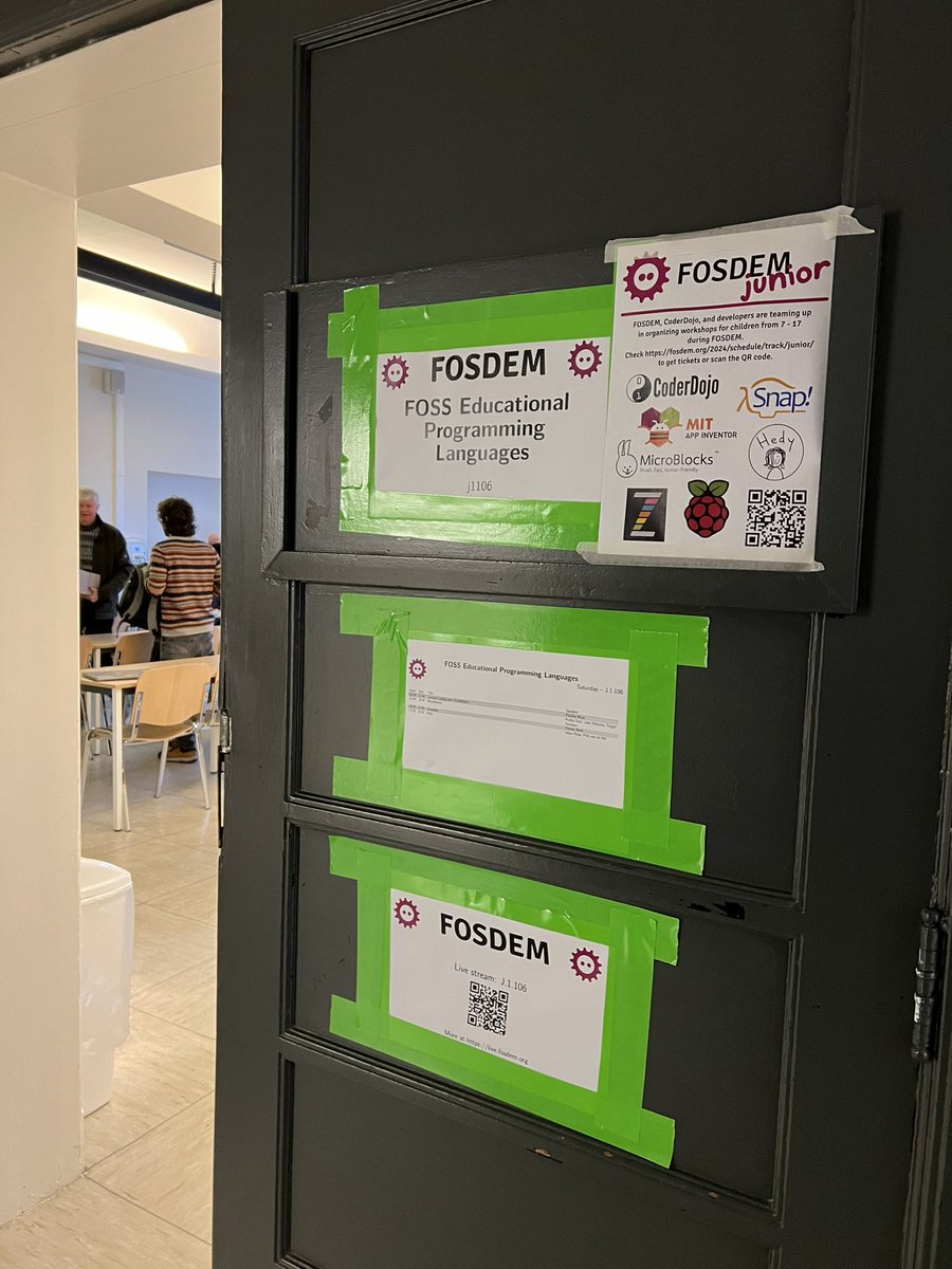moenig's tweet image. Educational Programming Languages Dev Room & @fosdem Jr. in full swing right now!