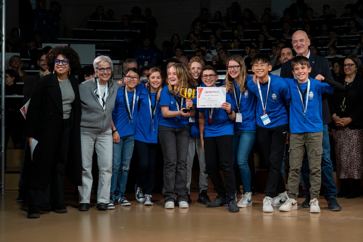 Premi al guanyador de la FIRST LEGO League per a REM2!  

#FirstLegoLeagueGirona

<a href="/FLL_Spain/">FIRST LEGO League SPAIN</a> <a href="/IngenieraSoy/">Ingeniera Soy</a> <a href="/univgirona/">Universitat de Girona</a> <a href="/UdGPolitecnica/">Escola Politècnica Superior #50EPS</a> <a href="/PatronatEPS/">Patronat Politècnica</a> <a href="/educacio_gi/">#EducacióGirona</a> <a href="/diariARA/">diariARA</a> <a href="/DiarideGirona/">Diari de Girona</a> <a href="/VilaWeb/">VilaWeb</a> <a href="/cultura_cat/">Cultura</a> <a href="/GRNInternet/">GRN Serveis Telemàtics</a> <a href="/FundMetalquimia/">Fundació Metalquimia</a>