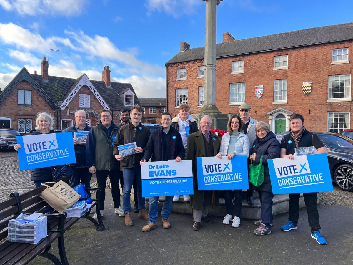 Thanks to everyone who came out today across #MarketBosworth & surrounding villages spreading the message about the £24m Hinckley Hospital improvements that has started, and the success of the Rural Crime Team. #Conservatives