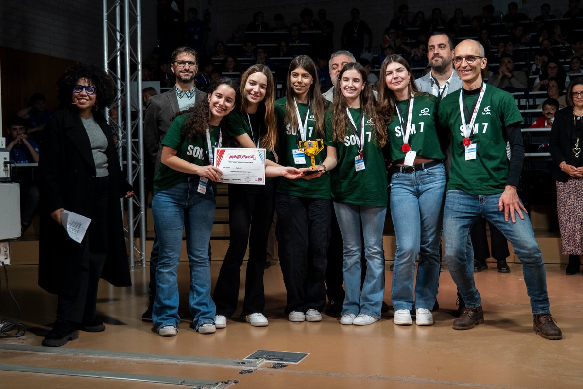 Premi als valors de la FIRST LEGO League per a SOM7!

#FirstLegoLeagueGirona

<a href="/FLL_Spain/">FIRST LEGO League SPAIN</a> <a href="/IngenieraSoy/">Ingeniera Soy</a> <a href="/univgirona/">Universitat de Girona</a> <a href="/UdGPolitecnica/">Escola Politècnica Superior #50EPS</a> <a href="/PatronatEPS/">Patronat Politècnica</a> <a href="/educacio_gi/">#EducacióGirona</a> <a href="/diariARA/">diariARA</a> <a href="/DiarideGirona/">Diari de Girona</a> <a href="/VilaWeb/">VilaWeb</a> <a href="/cultura_cat/">Cultura</a> <a href="/GRNInternet/">GRN Serveis Telemàtics</a> <a href="/FundMetalquimia/">Fundació Metalquimia</a>