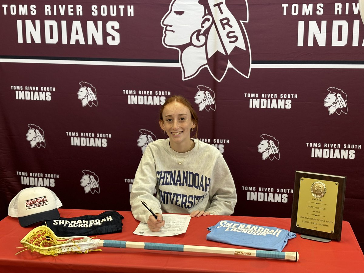 Another one for the Indians! Congrats Eva!!! 🥍