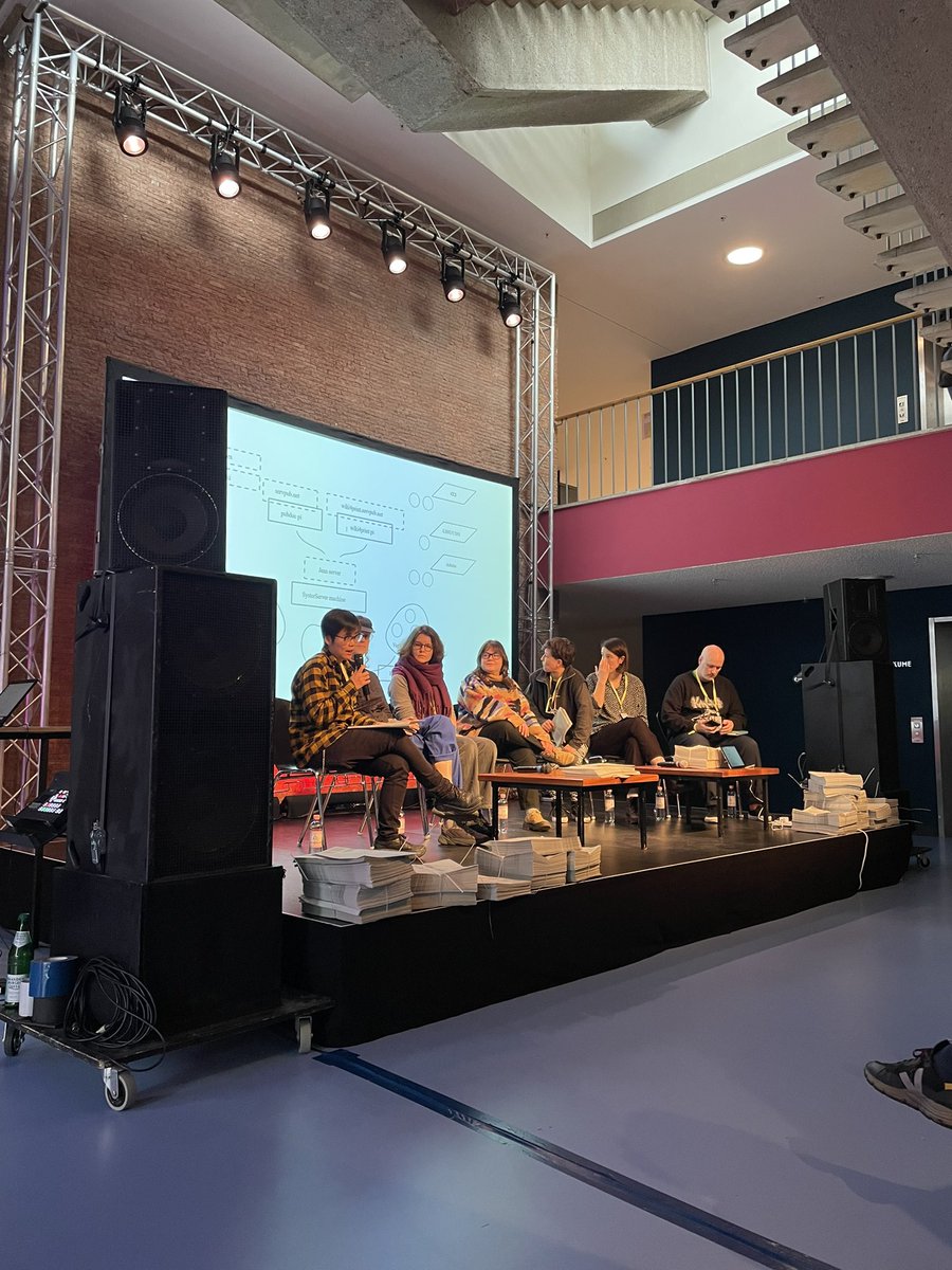 hungryxghost's tweet photo. content/form publication launch @ transmediale ✨
~
thnx @SICSA_Scotland for supporting https://t.co/Vo1w5jiPE1