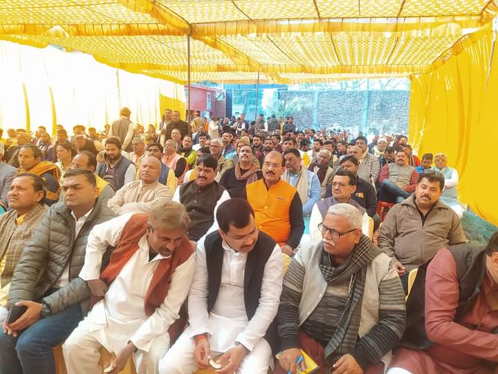 pcmishrabjp's tweet photo. @BJP4India द्वारा लोकसभा चुनाव केंद्रीय कार्यालय 66 लोकसभा देवरिया के उदघाटन समारोह कार्यक्रम में रहना हुआ...!

@Bhupendraupbjp @idharampalsingh https://t.co/xVNnR4m6Y1