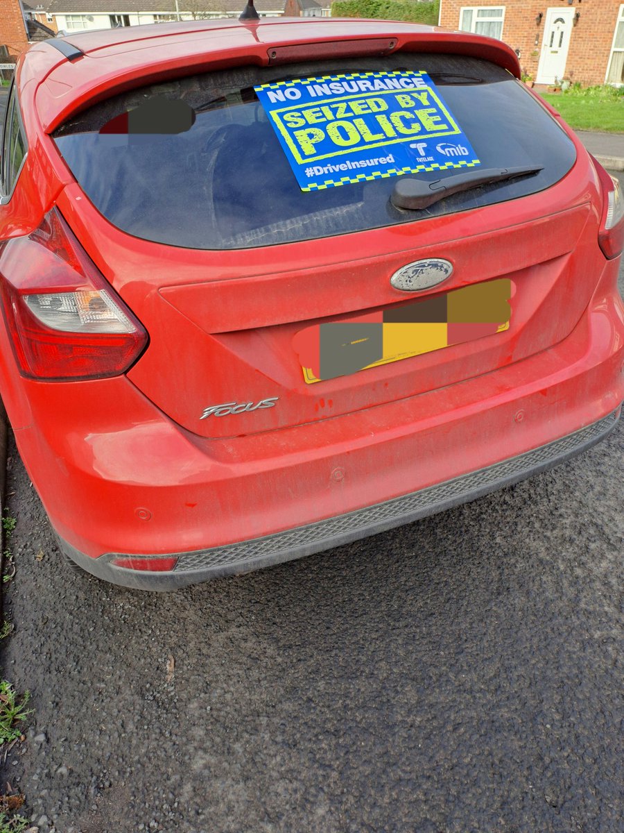 OPUWorcs's tweet image. Team A - Driver of this failed to heed a warning letter from @OpTutelage and carried on driving without insurance. Stopped in Droitwich and also found to have a bald tyre. #seized and driver reported, now walking home. 21005