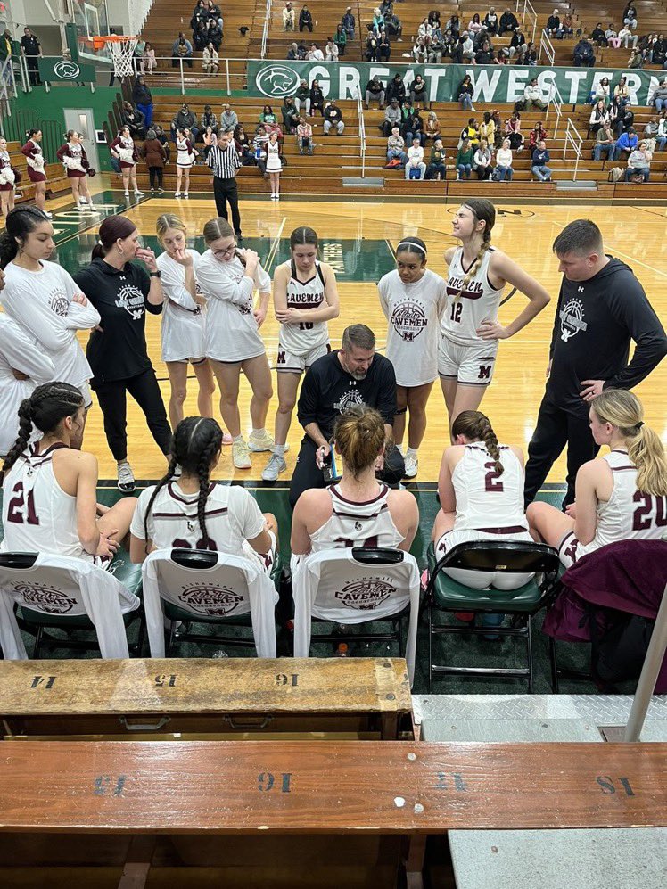Lady Cavemen 35 SB Washington 66

Not the way we wanted to end our season, but these young ladies played their hearts out this season!  A special Thanks to our Seniors, Addy Brugh, Kasha Davidovic, and Asiah Shaffer!