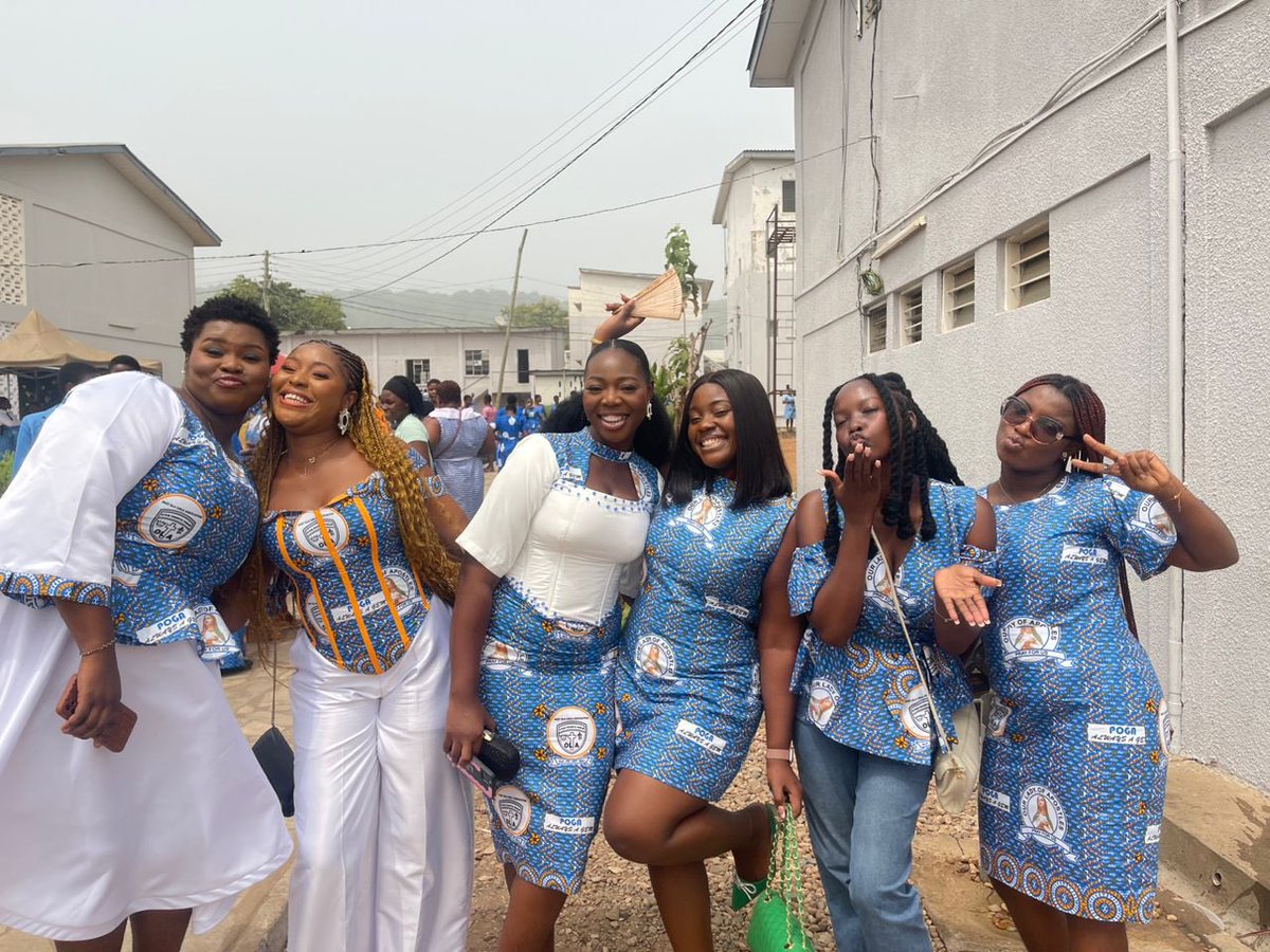 olasenior_ho's tweet photo. POGA ‘19 GEMs in the shot!
my Goddddddddddd!🔥🔥😍😍

#OLAat70 https://t.co/GIn5PTGiMR