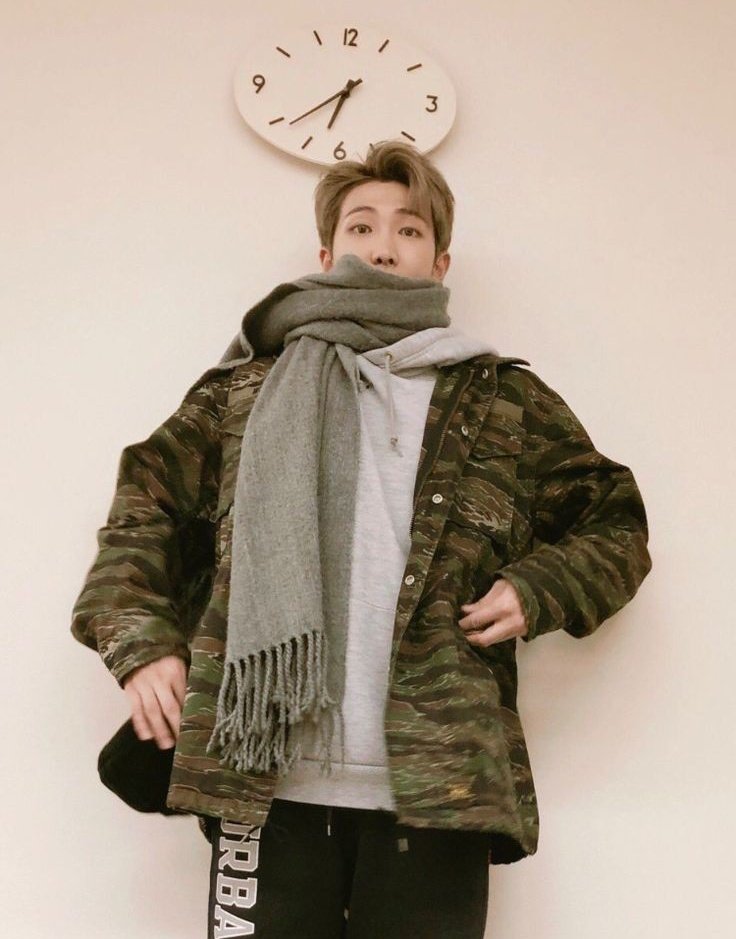 چرا درست نمیشه:( 

NAMJOON THE BEST BOY
NAMJOON THE PRETTIEST FLOWER
NAMJOON THE AMAZING LEADER
NAMJOON THE MOST BEAUTIFUL PERSON