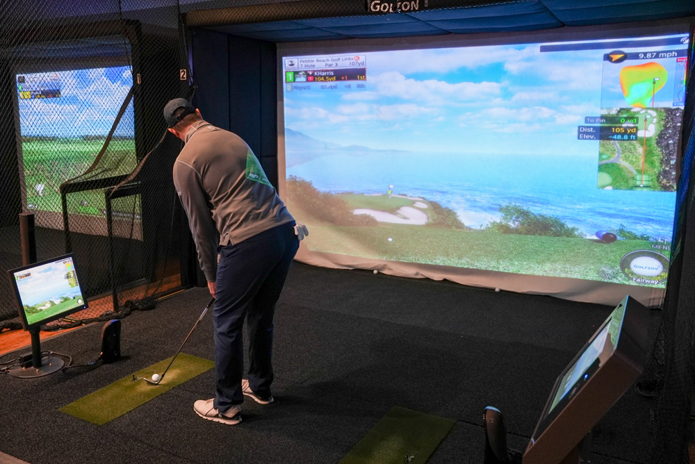The pros are playing at Pebble Beach this weekend. Did you know you could be playing the same course as them, right here in Norton? Come try out our indoor golf simulators and play Pebble for just $25 per half hour.

Tee Times: linksatmassgolf.org/simulator-tee-…