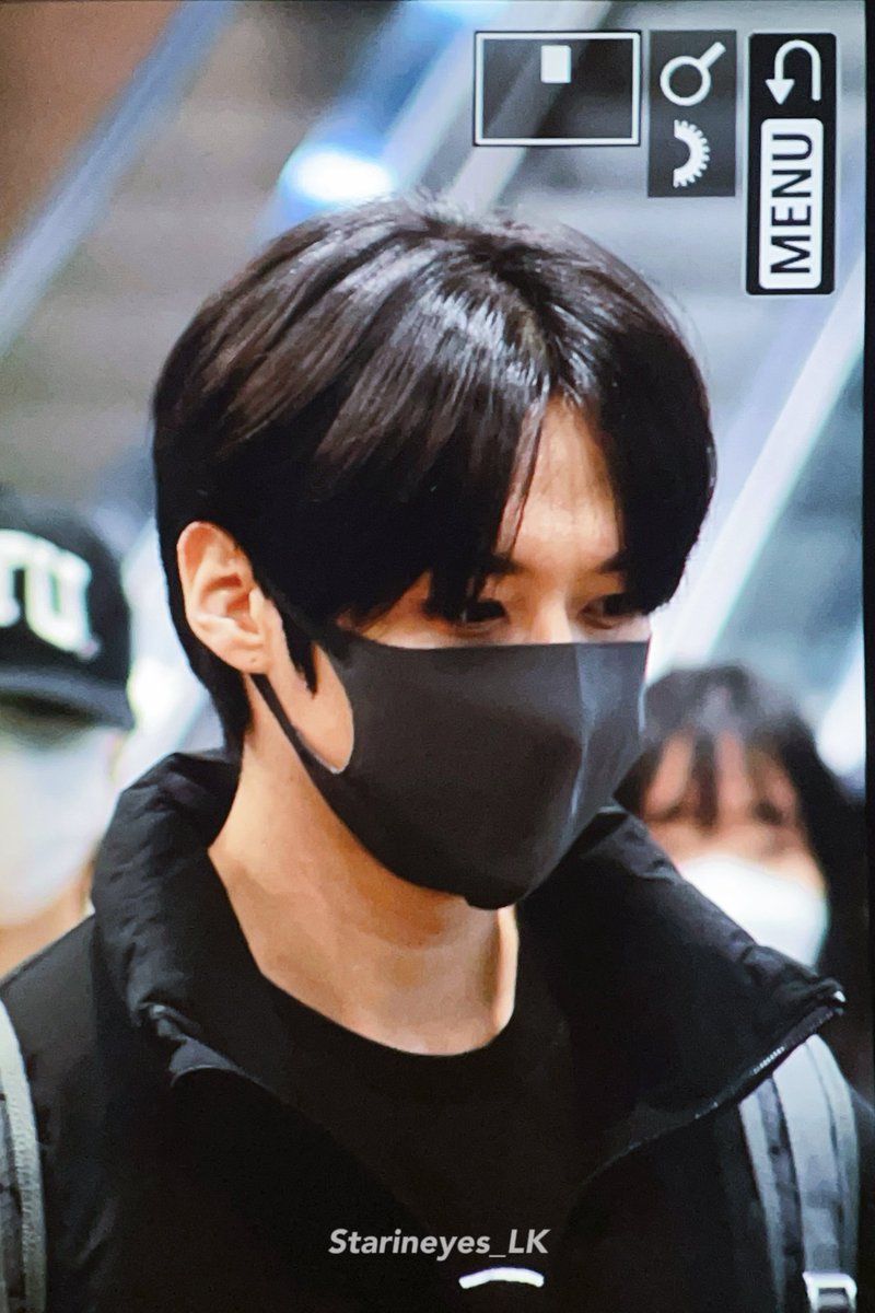 StarinEyes_LK's tweet photo. 240203 ICN PRE

#StrayKids #스트레이키즈      
#리노 #Leeknow https://t.co/VVVzroXhQs