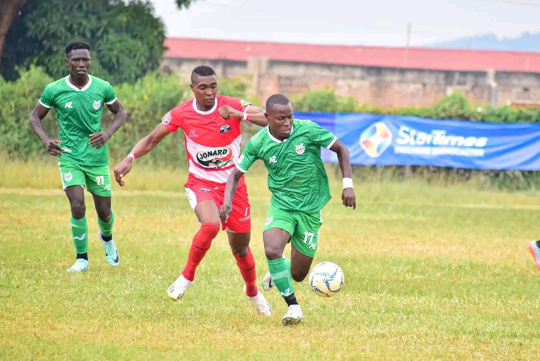 OdokonyeroJimm4's tweet photo. 𝐅𝐔𝐋𝐋-𝐓𝐈𝐌𝐄 | UPDF FC 0-3 Kitara FC |
A hat-rick for Denis OMEDI as Kitara Football Club close the gap with Bul FC to 2️⃣ points here at Bombo Military Grounds. 🏟
#StarTimesUPL | #UPDKIT | https://t.co/4jY3kkJgcV