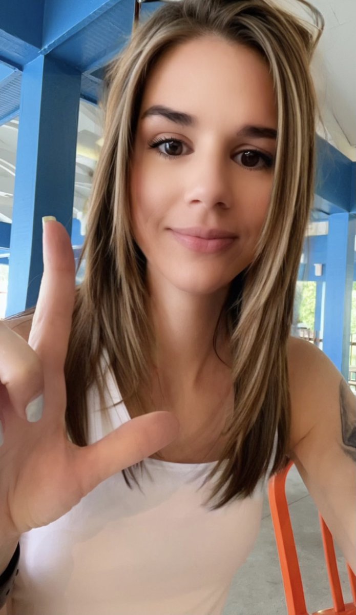 sizzle_sarah's tweet image. Joe Biden is a:

Retweet if you agree‼️😁