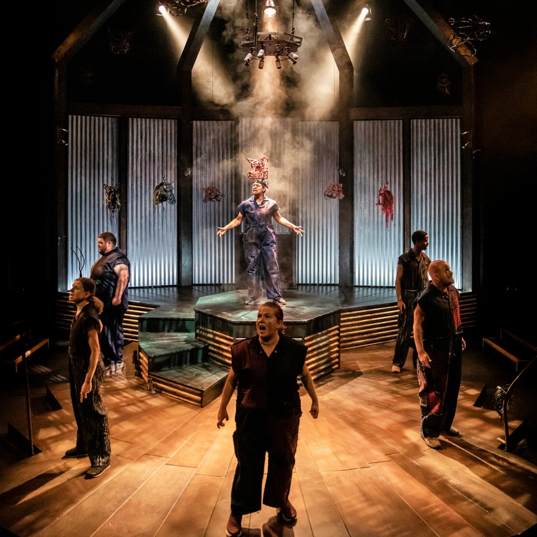 📸 FIRST LOOK AT ANIMAL FARM Get a first glimpse at our striking & bold co-production of Animal Farm in these stunning production images from @peachyraith Tickets are in high demand so book soon to avoid disappointment. 📅 Thu 1 – Sat 24 Feb 🎟️ From £15 👉bit.ly/45zUKIW