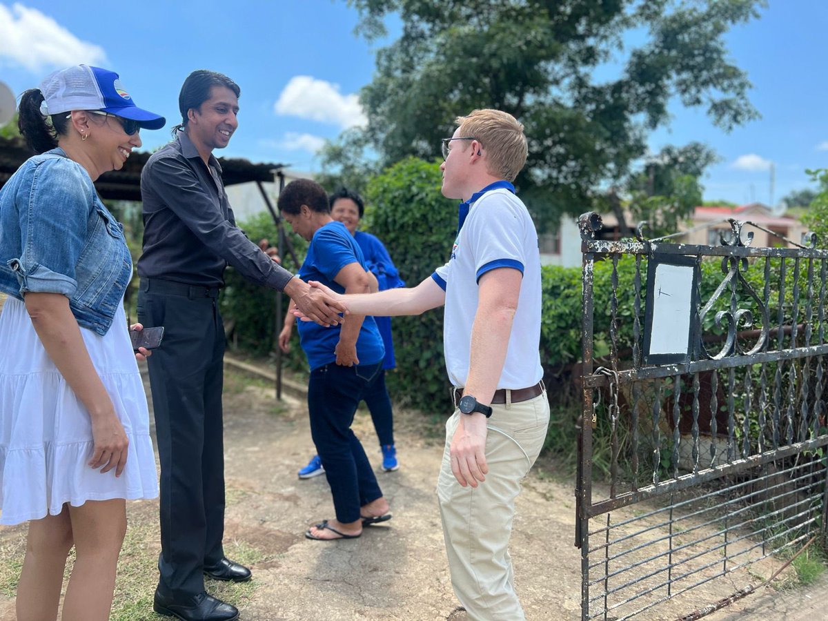 DA_KZN's tweet image. More than ever before, there is an opportunity for a new government in KwaZulu-Natal.

One that would prioritise you by ensuring you have an uninterrupted supply of water and electricity.

It starts with you ! #RegisterToVoteDA today !

We can #RescueKZN 

#RescueSA