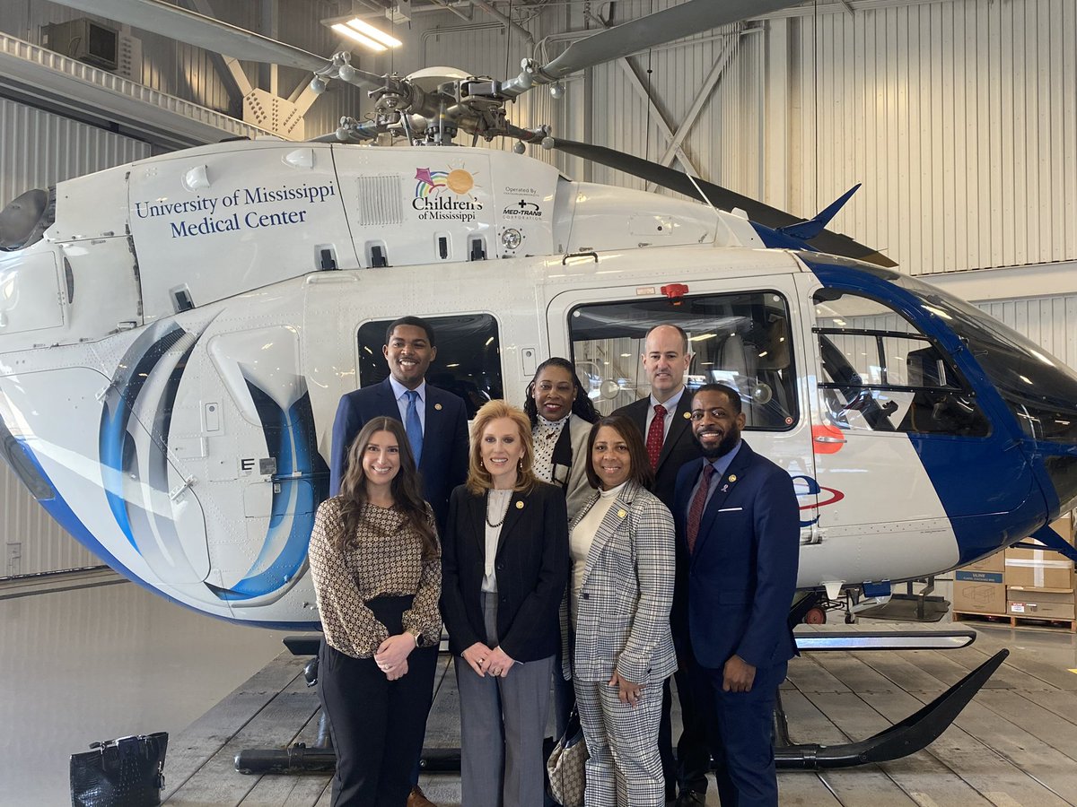 What a pleasure to host members of the Mississippi Legislature @UMMCnews ! We love to share the exciting work we are doing for #AHealthierMississippi @the_dr_j