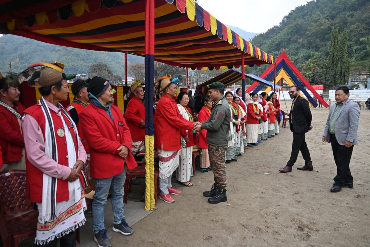 RS112677's tweet photo. "#NyubuNyvgamYerko, #Seppa Thrilled to witness the installation of an RO plant at our school in Arunachal Pradesh, thanks to the Army's Operation Sadbhavana. Clean water is a fundamental right, and this initiative ensures a https://t.co/rNIe795SnY