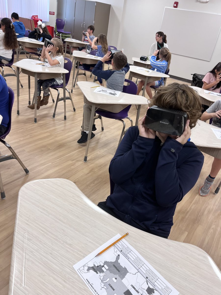 BrevardEdTech's tweet image. The 3rd gradeEd at Viera Elementary School took a VR trip to visit different landmarks (natural &amp;amp; man-made) in the different US regions. Mrs. Olds, Mrs. Carpenter, Mrs. Cuevas, Mrs. Garcia, Ms. Leslie, Mrs. Lopp, &amp;amp; Mrs. Murray’s classes had a blast! #brevardpublicschools
