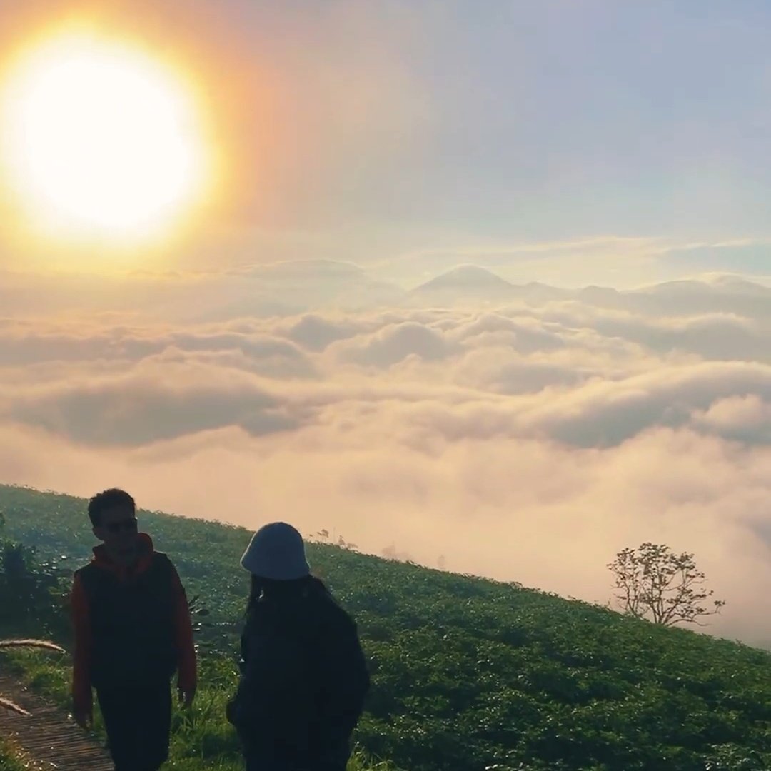 ᮛᮙ ᮞᮊ᮪ᮒᮤ tweet media