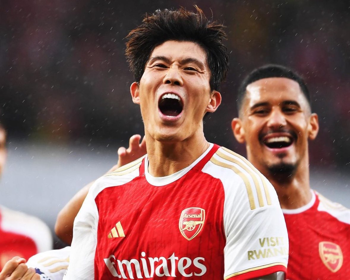 FabrizioRomano's tweet photo. ⚪️🔴🇯🇵 Arsenal plan to complete agreement on new deal with Takehiro Tomiyasu in the next weeks as he’s now set to return from Asian Cup.

Talks are already at final stages since December. https://t.co/6T87zjmM9o