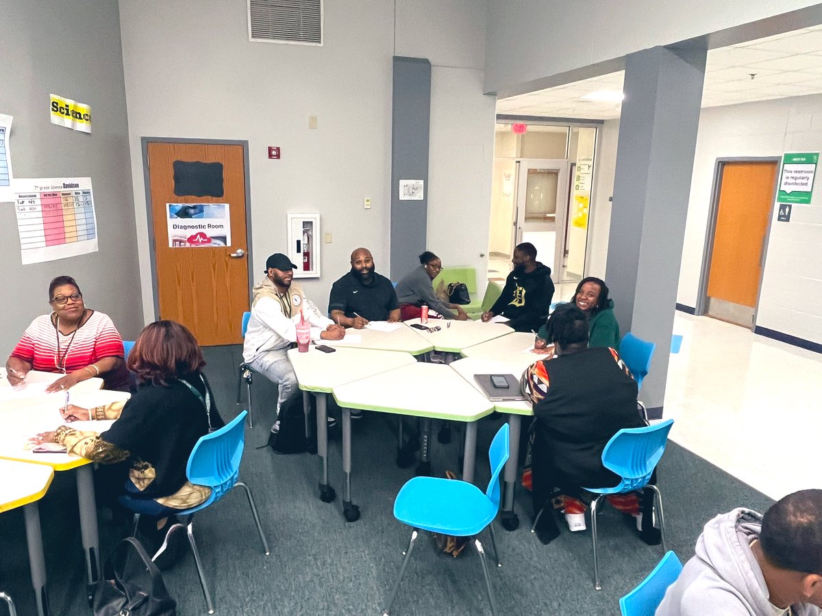 DeSoto_WestMS's tweet photo. #WMS staff embracing “the Arts” in the #TripleAExperience while engaging in a Partner Portrait ice-breaker during professional development on Friday. There was probably more laughter than drawing, but we definitely have artists on our team! #SoaringForward #WeAreOne #LifeLearners https://t.co/IShpV8iU1b