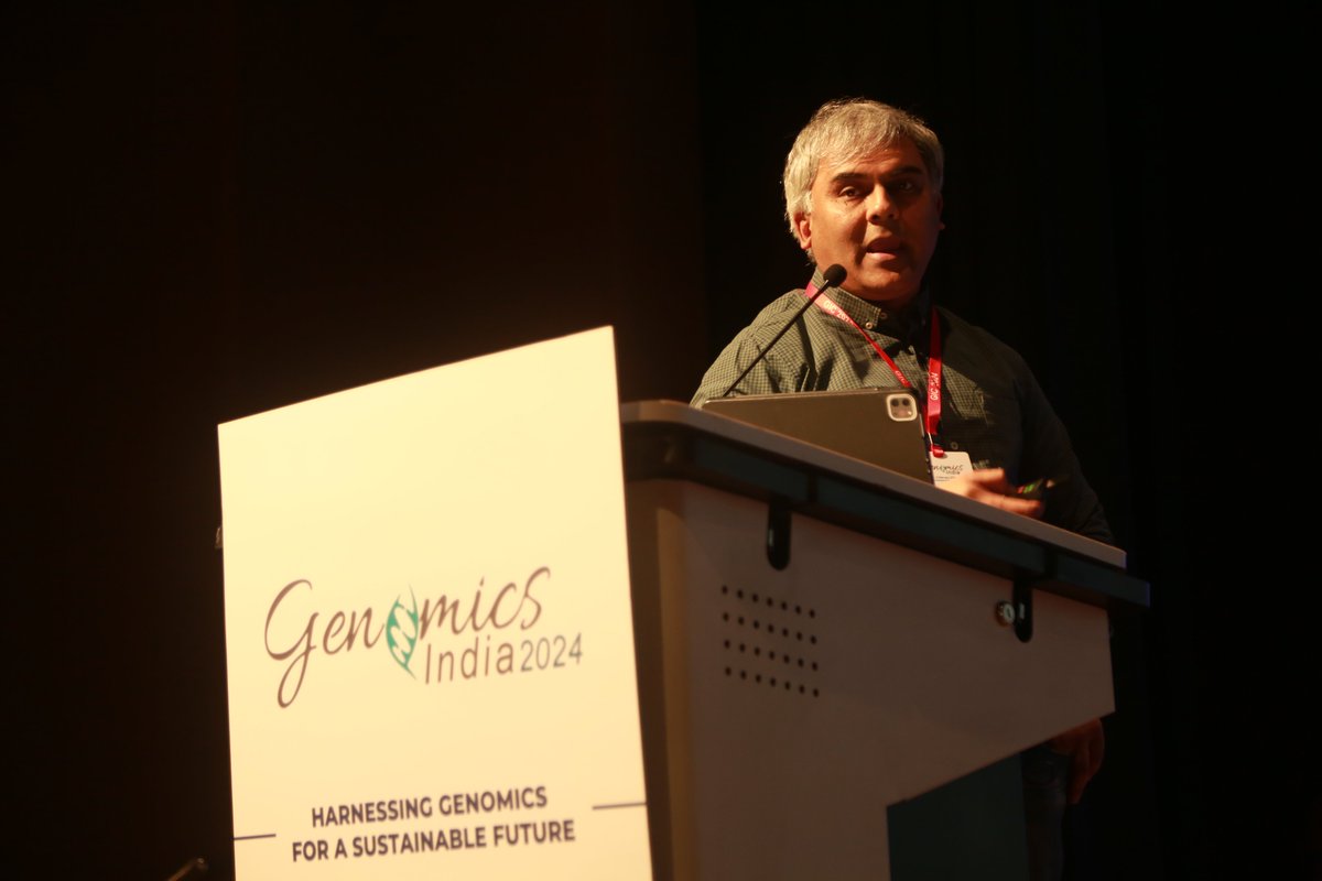 ShivNadarUniv's tweet photo. @Genomics_India Dr. Kundan Sengupta, Professor at the Indian Institute of Science Education and Research (IISER) Pune, presented thought-provoking insights during his discussion on the topic, "Does Mechano-Epigenomics Shape Genetic Identity?"
@Genomics_India 
#GIC2024 https://t.co/O1KdQi0yIa