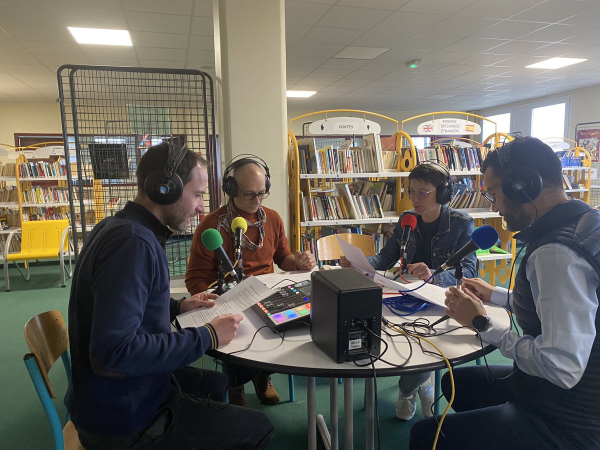 « La radio marque les minutes de la vie ; le journal, les heures ; le livre les jours « 
Formation Webradio